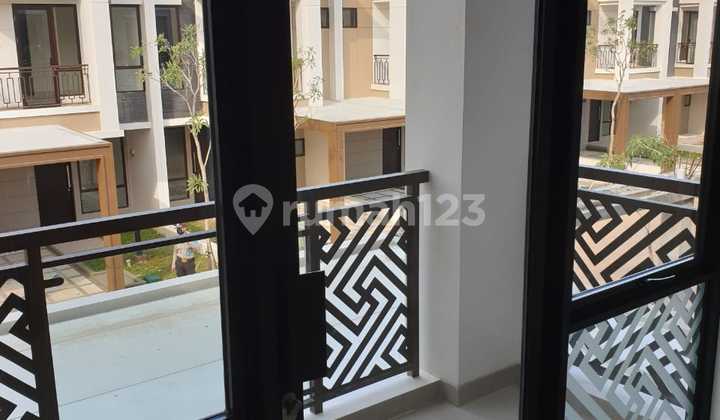 Podomoro Park Bandung Beautiful Minimalist House Ready to Occupy Strategic Location