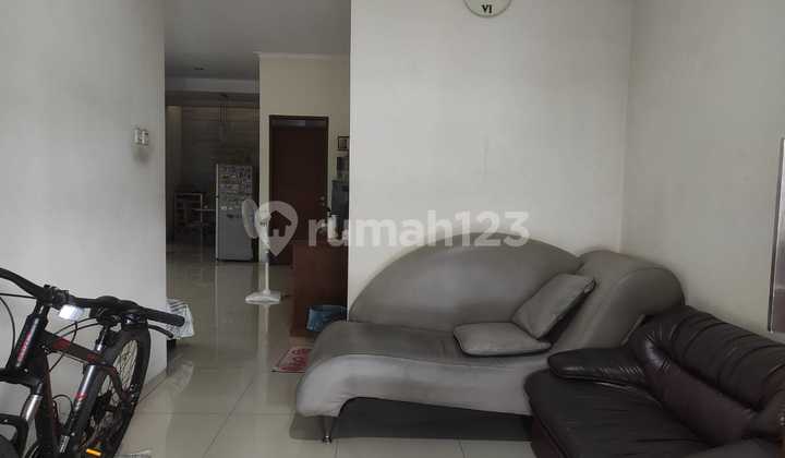Holis Indah 2 Bandung Garden 2-Story House Semi-Furnished safe, comfortable, and well-maintained 2