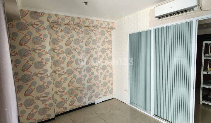 Apartment 1 BR Unfurnished Gateway Pasteur, Bandung 2