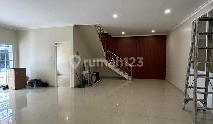 Singgasana, Bandung Rumah Bagus 2 lantai Full Renov Siap Huni Singgasana, Bandung Rumah Bagus 2 lantai Full Renov Siap Huni