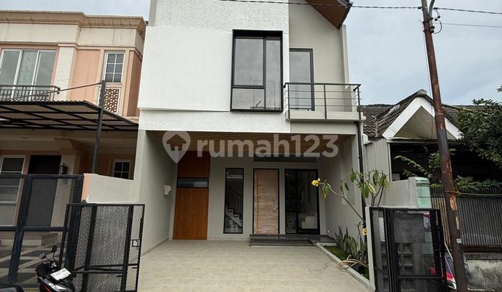 For Sale House in Nusa Loka BSD