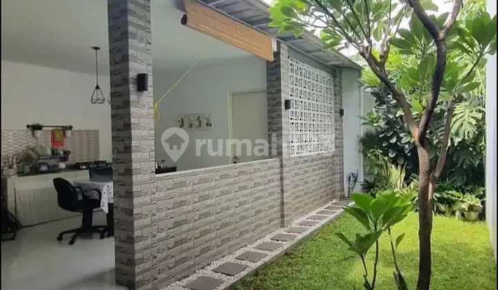 Di Jual Rumah di The Savia B S D, Siap Huni, Harga Dibawah Pasar! Di Jual Rumah di The Savia B S D, Siap Huni, Harga Dibawah Pasar!