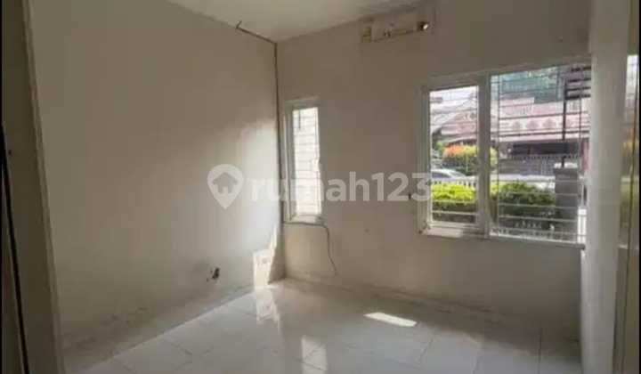Dijual Rumah Di Villa Dago Tol, Pinggir Jalan Utama . 10 Mnt Ke Sta Sudimara