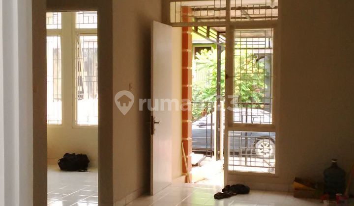 Dijual Rumah di Serpong Terrace