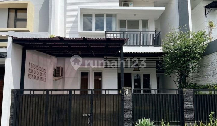 Di Jual Murah Rumah 2 Lantai Siap Huni di Nusa Loka BSD Di Jual Murah Rumah 2 Lantai Siap Huni di Nusa Loka BSD