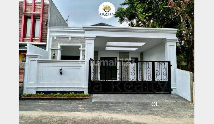 Rumah Nuansa Mewah dengan Gaya American Classic di Griya Loka, BSD