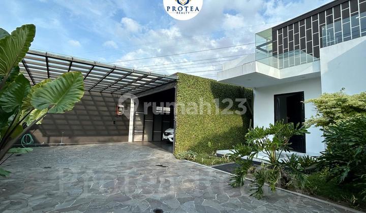 Dijual Rumah Modern Minimalis dengan Pemandangan Gunung Fully Furnished Dijual Rumah Modern Minimalis dengan Pemandangan Gunung Fully Furnished
