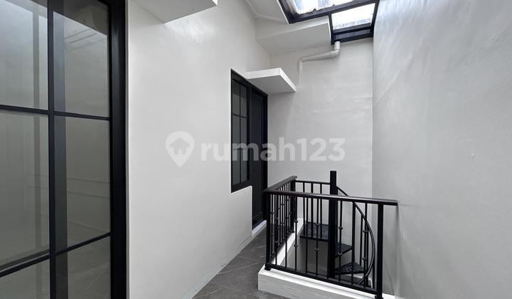 Dipasarkan Rumah Siap Huni dekat Autopart BSD 2