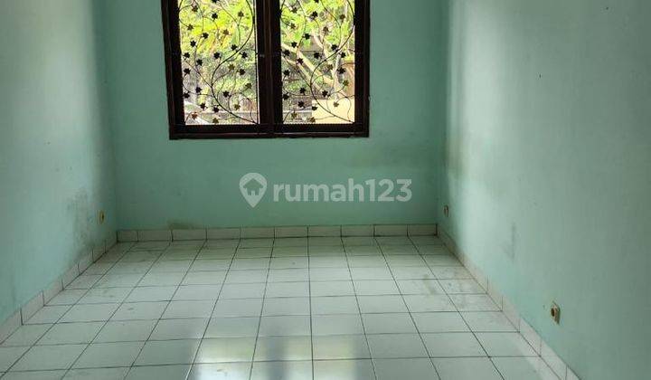 Rumah Standart 1.5 Lantai di Kencana Loka, Bsd City 2