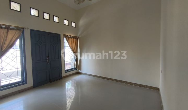 READY-TO-OCCUPY HOUSE IN CIREBON WITH SPACIOUS LAND