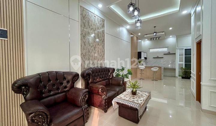 Rumah Modern Siap Huni dekat Pasar Modern BSD 2