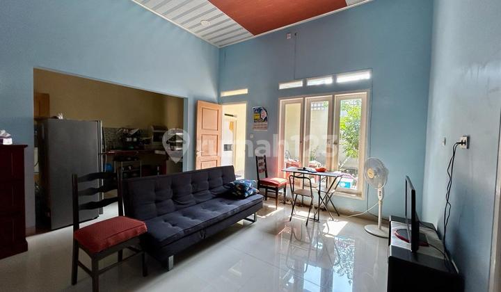 Dipasarkan Rumah di Kompleks Setrayasa, dekat Pusat Kota 2