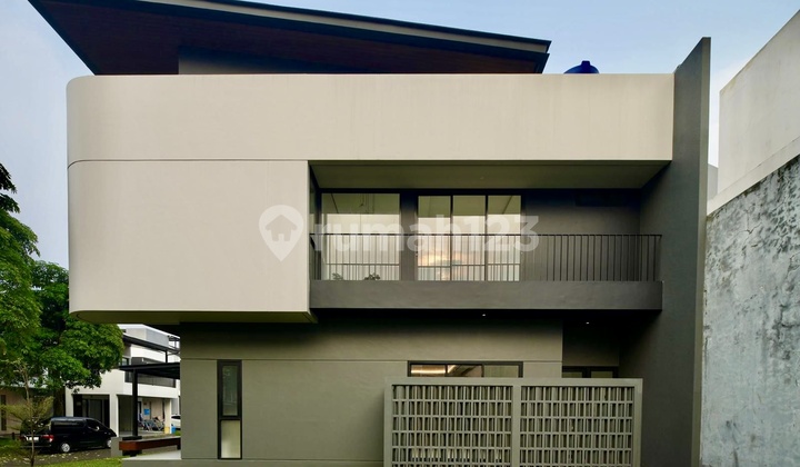 Tropical Contemporary Home Residence At The Heart Of Bsd 2