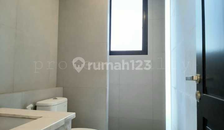 Rumah Modern + Luxury, Brand New di Gading Serpong 2