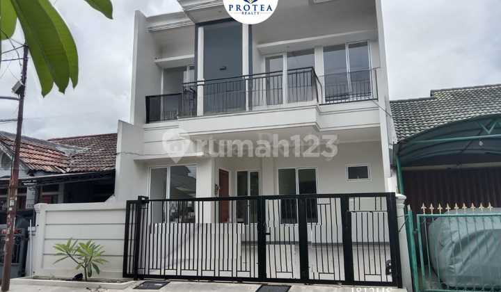 Dijual Rumah Baru 2 Lantai Dekat Pasar Modern BSD Dijual Rumah Baru 2 Lantai Dekat Pasar Modern BSD