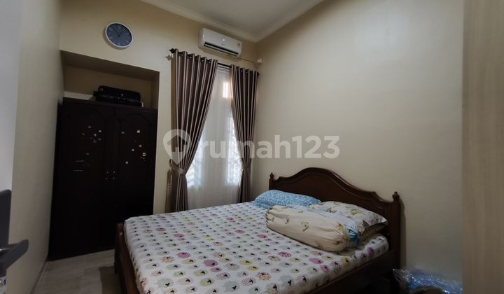 Jual Rumah Baru Furnished dalam Kompleks Aman  2