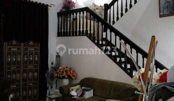 Old House in BSD Giri Loka 2