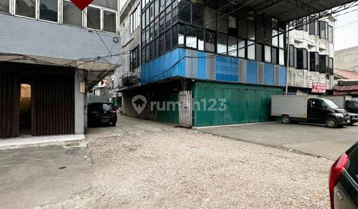 Ruko Gandeng 2 Unit, Jalan Raya Letjend Suprapto Jakarta Pusat 1