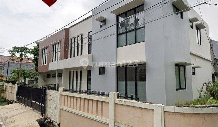 Rumah 2 Lantai di Perumahan Cipinang Elok, Jatinegara, Jakarta Timur 1