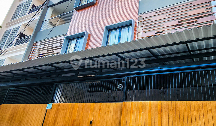 Full Penyewa, Kost Tanjung Duren, Jakarta Barat Full Penyewa, Kost Tanjung Duren, Jakarta Barat