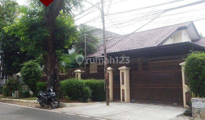 Rumah Jl. Panglima Polim, Melawai, Kebayoran Baru, Jakarta Selatan 1