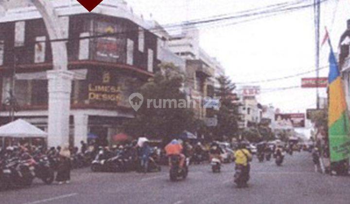 Gedung Jl. Dalem Kaum, Balong Gede, Regol, Kota Bandung 2