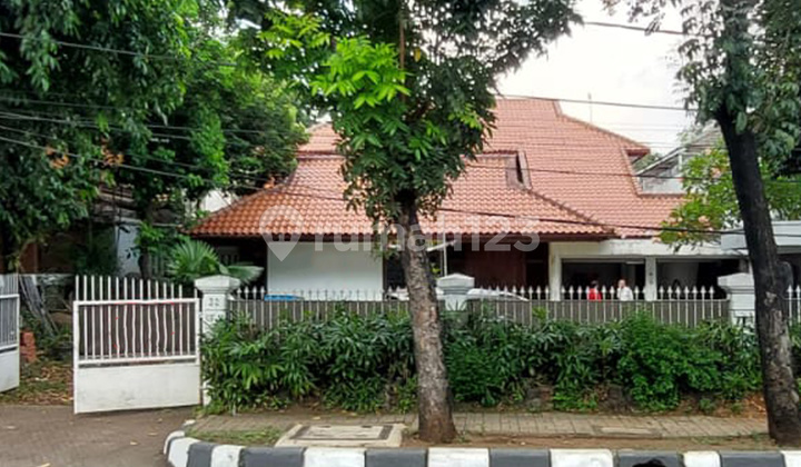 Lelang Rumah Jl. Metro Pondok Indah, Kebayoran Lama, Jakarta Selatan