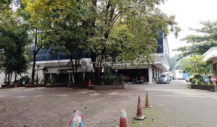 Gedung tua 3 lnt  Ampera Raya hitung tanah harga turun  2