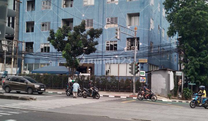 Gedung 6 lantai  1