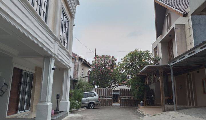 Rumah cantik town house lenteng agung harga termurah  2