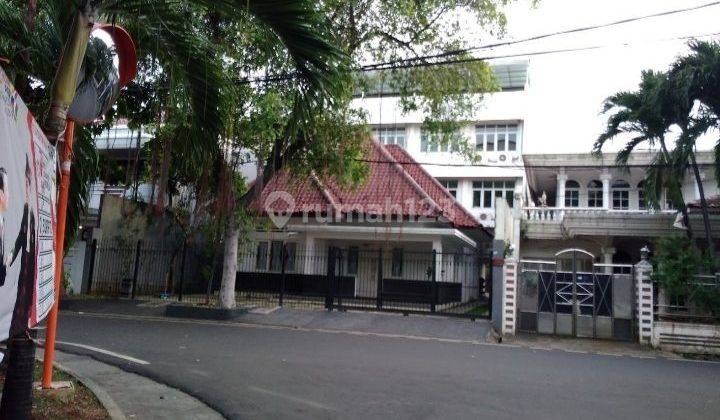 Rumah tua hitung tanah harga miring lokasi sangat strategis 2