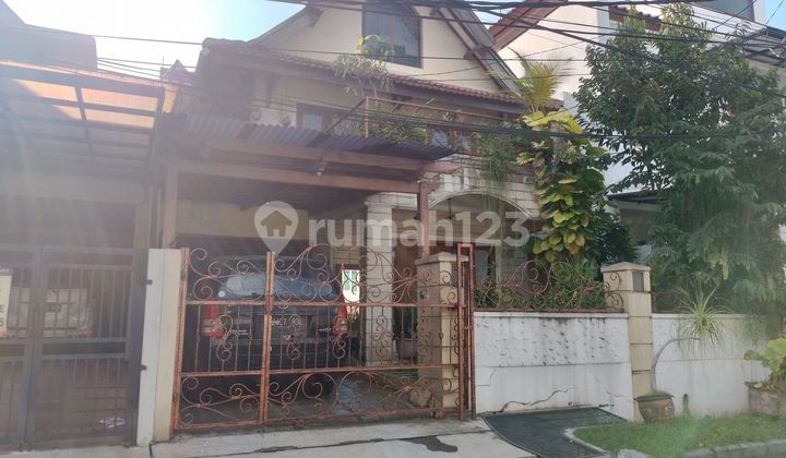 Rumah 2 Lantai Bintaro Lokasi Strategis Turun H