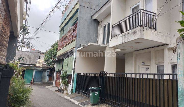 Rumah 2 Lantai  Cipete Lokasi Strategis 2