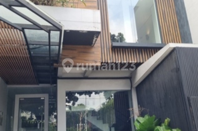 Kebayoran Baru 2-Story Commercial Space Strategic Location