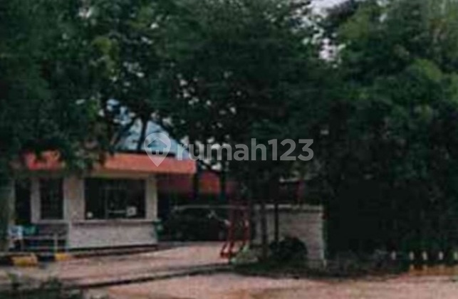 Pabrik Kawasan Industri Pulogadung Turun Harga