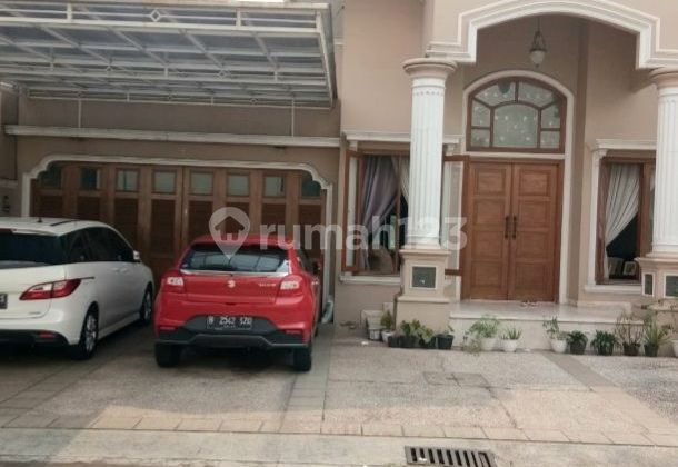 Rumah Hoek Cilandak Dalam Komplek Turun Harga Lokasi Tenang 