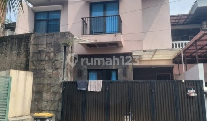 Rumah 2 Lantai Duren.tiga Dalam Komplek Tenang 2