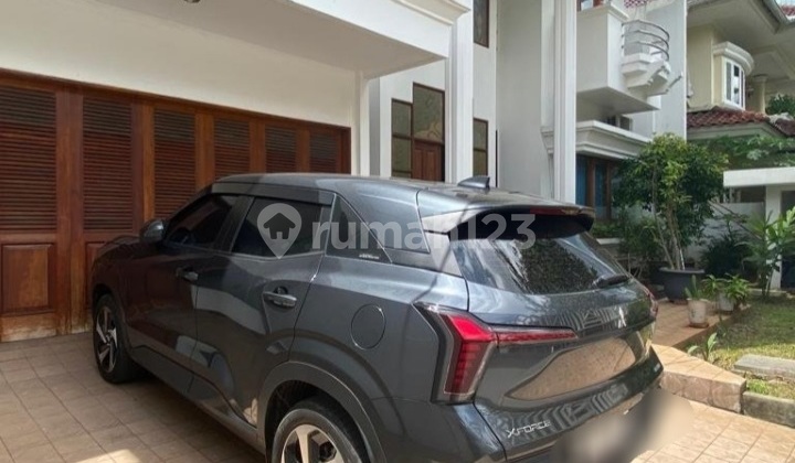 2-Story House in Setiabudi Kuningan, Strategic Location 2