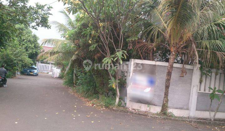 foto lainnya rumah hoek luas di bukit