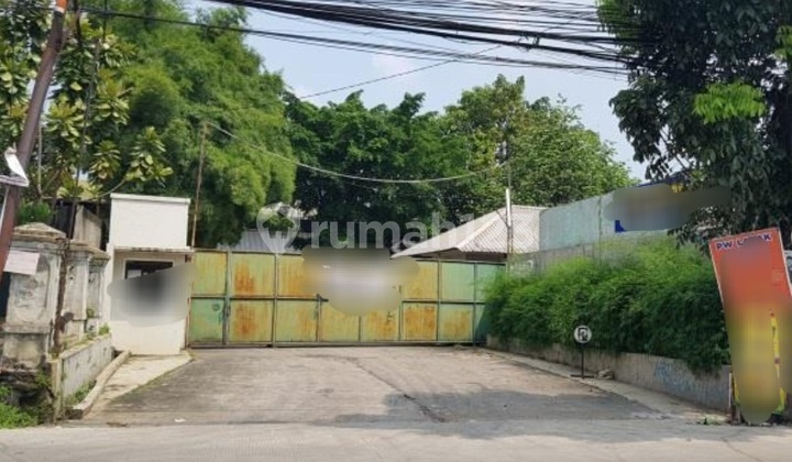 Gudang Luas Di Jl. Cikaret Kec. Cibinong Bogor Gudang Luas Di Jl. Cikaret Kec. Cibinong Bogor