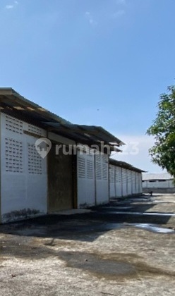 Warehouse Spacious on Pramuka St. Karang Tengah Sub-district, Cianjur District.