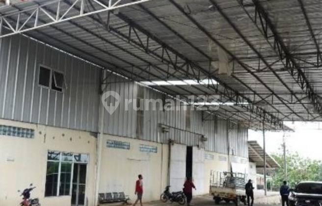 Warehouse on Spacious Land, Jl. Raya Parung Bogor
