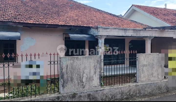 Rumah Tua Lokasi Strategis di Komplek Perikanan Kota Bogor