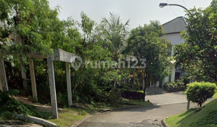 Two-story House in Sentul City Mediterania Golf Hill 2
