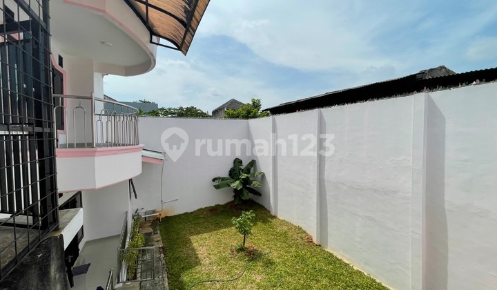 Rumah Bagus 2 Lt Di Jl. H Sultan Mahri Cipayung Jaktim 2