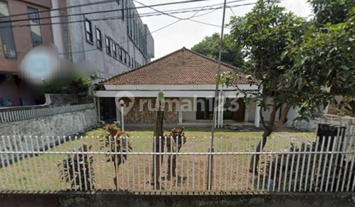 Rumah Bangunan Lama Di Jl. Gereja Kel. Pledang Bogor Rumah Bangunan Lama Di Jl. Gereja Kel. Pledang Bogor