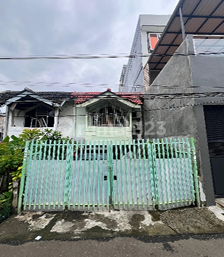 Rumah Murah 2 Lantai SHM Cash On di Taman Cosmos, Kedoya Utara, Jakarta Barat