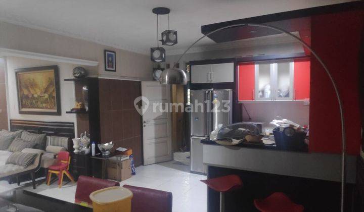 Jual Rumah Cantik Modern 2 Lantai SHM di Jalan Sutra Raya, Jagakarsa, Jakarta Selatan 1