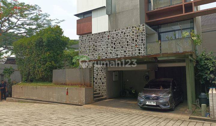 Rumah murah 2 lantai SHM cash only di Bunga Mayang VIII,Bintaro, Jakarta Selatan 1