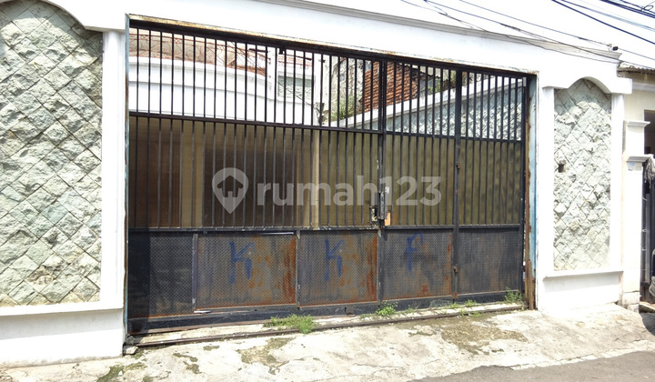 Rumah Murah 2 Lantai SHM Cash Only di Al Falah, Kembangan, Jakarta Barat